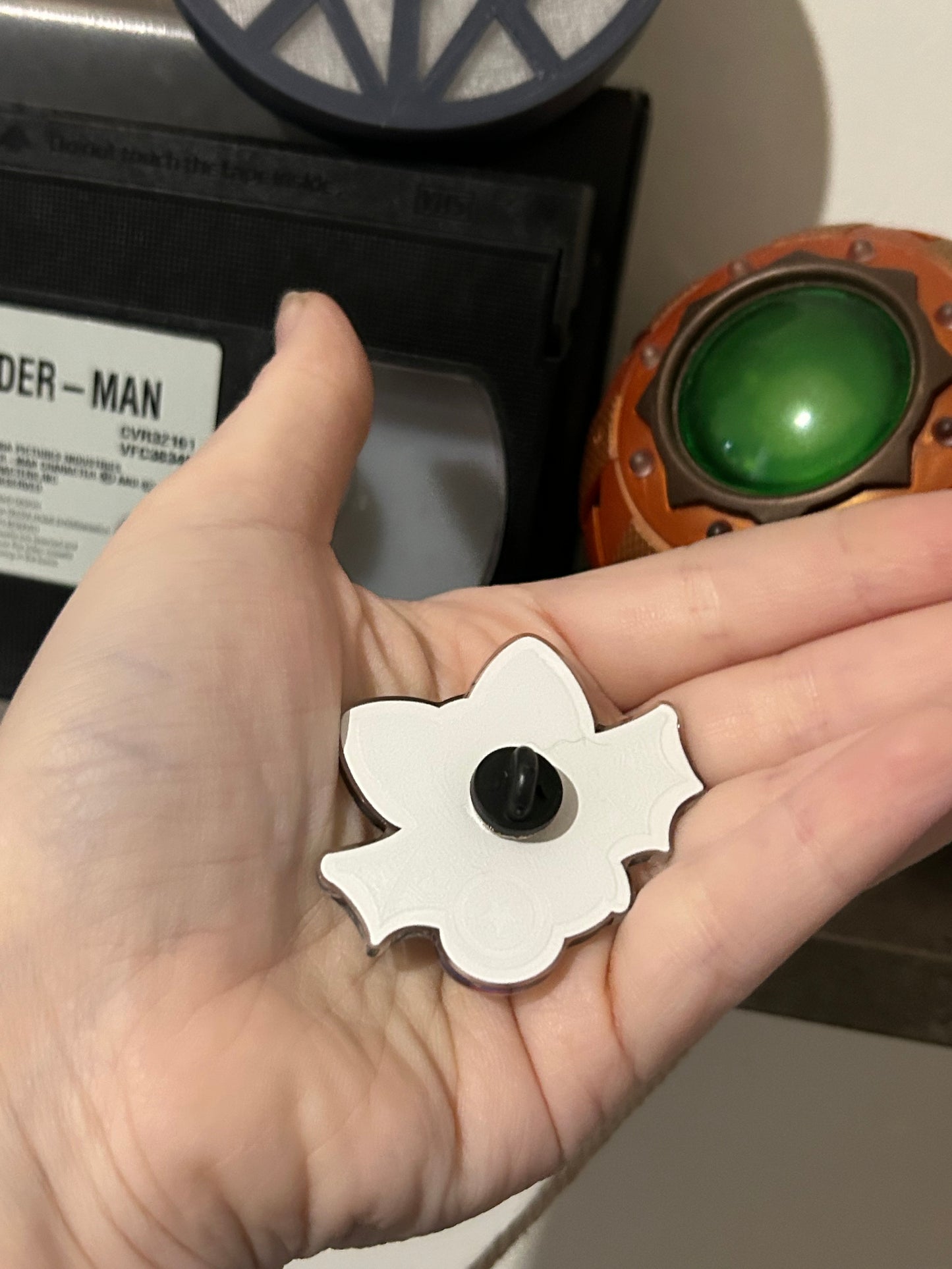 Buckula Pin