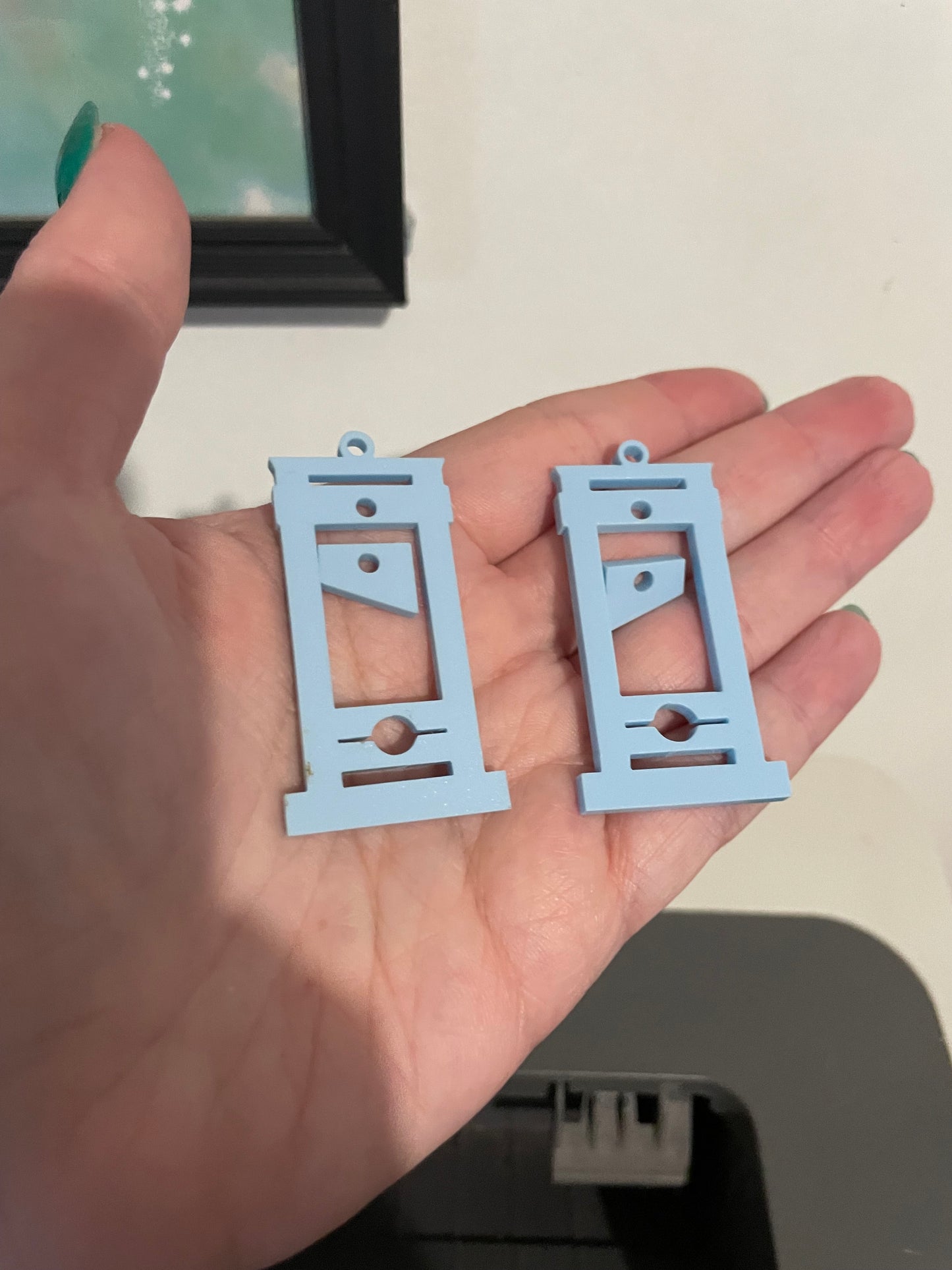 Guillotine Pair Mould